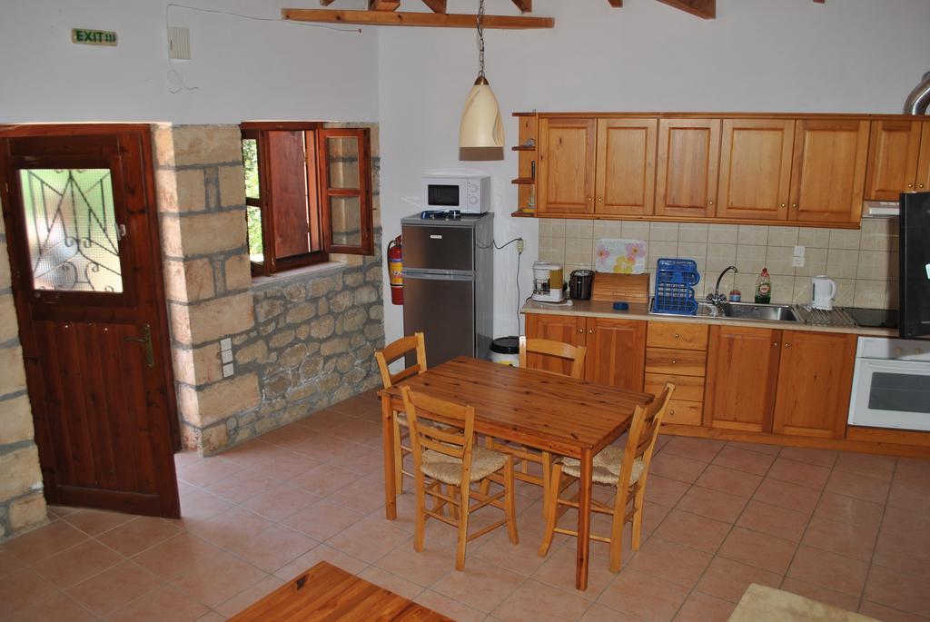 Villa Armonia Stoúpa Zimmer foto